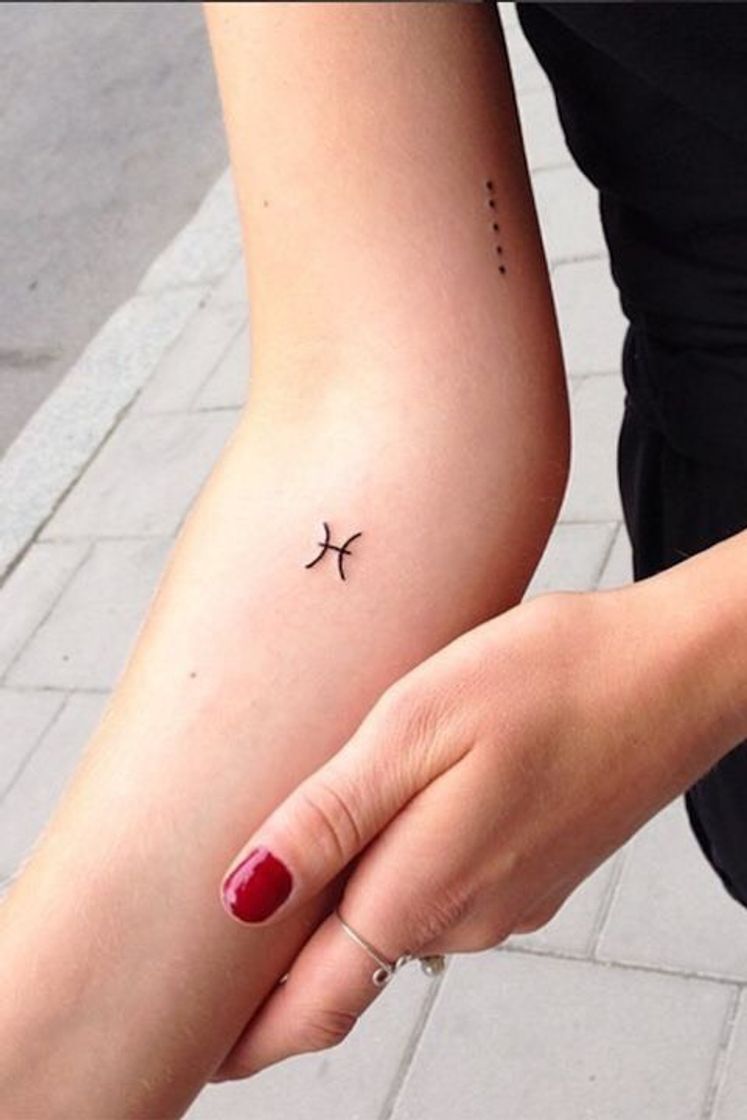 Moda Tatuagens Minimalistas 