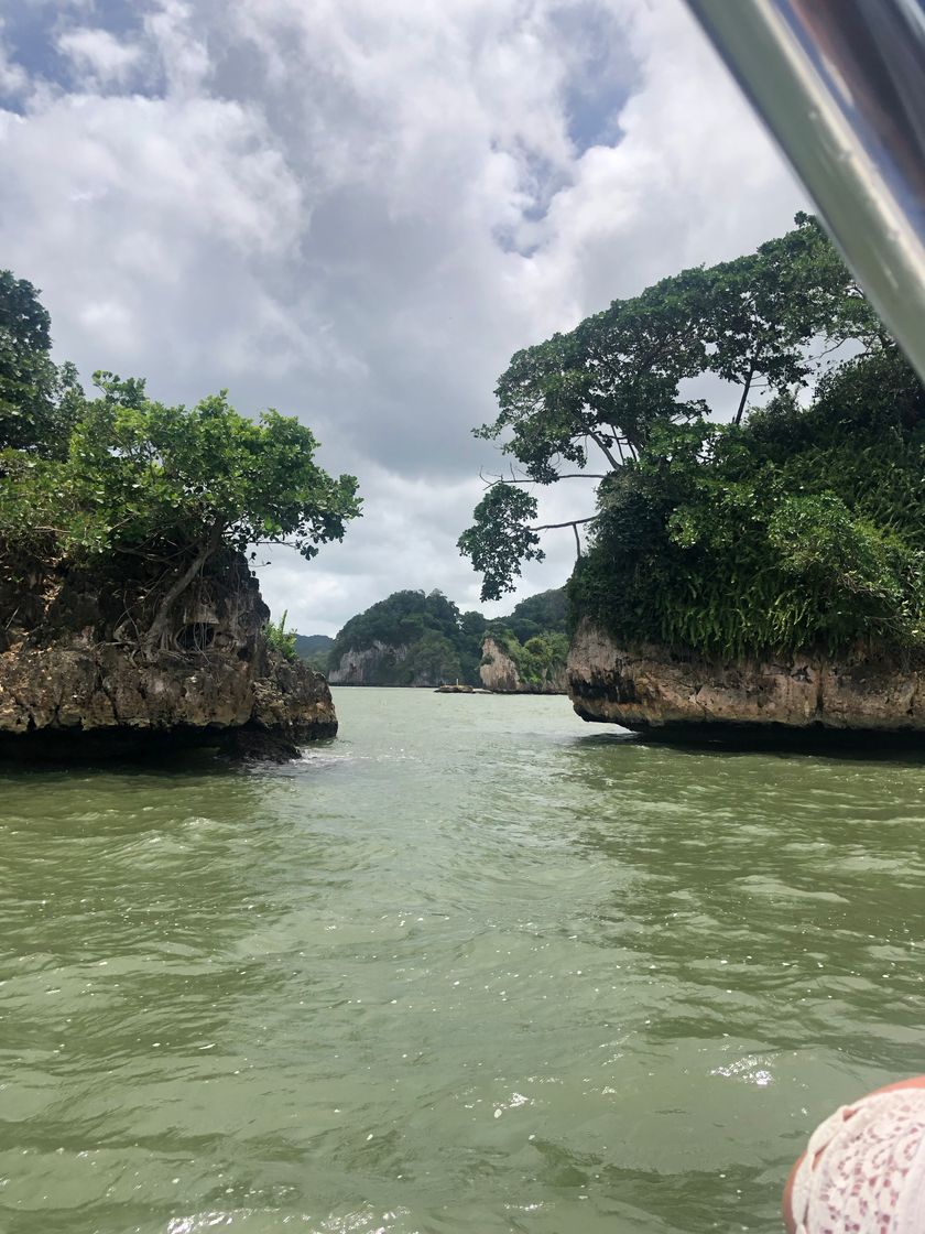 Lugar Haitises National Park