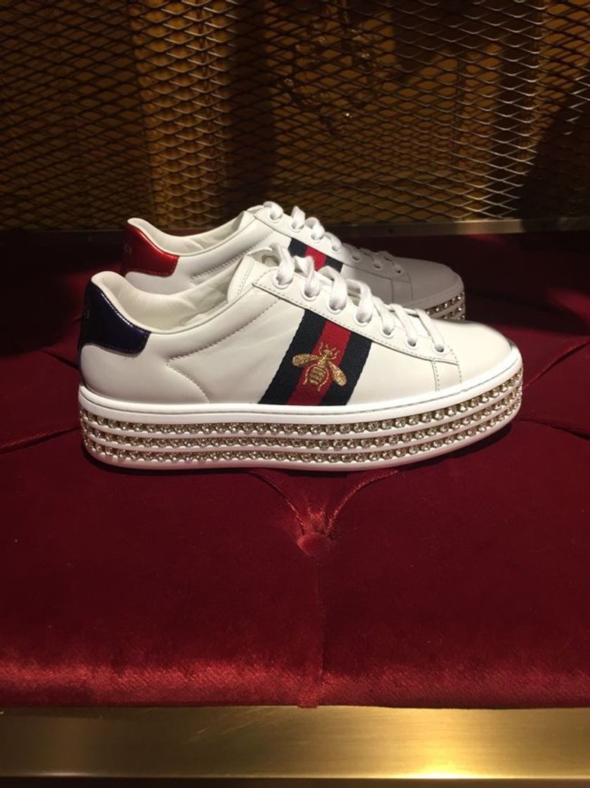 Social Sneakers 
