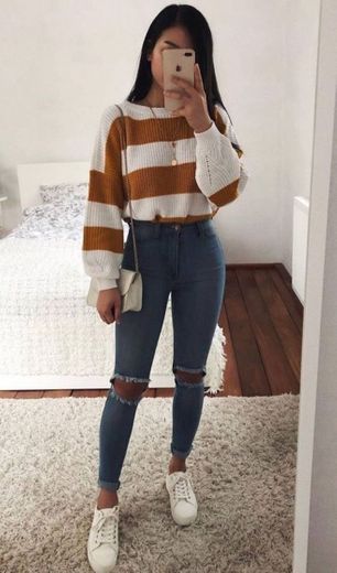 Blusa de lã listrada + Calça jeans