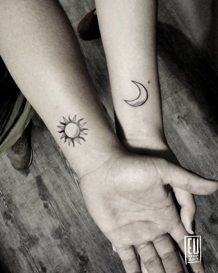 Fashion tattos de sol e lua🤩