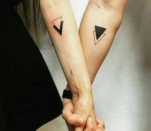 Tatuagem de casal <3