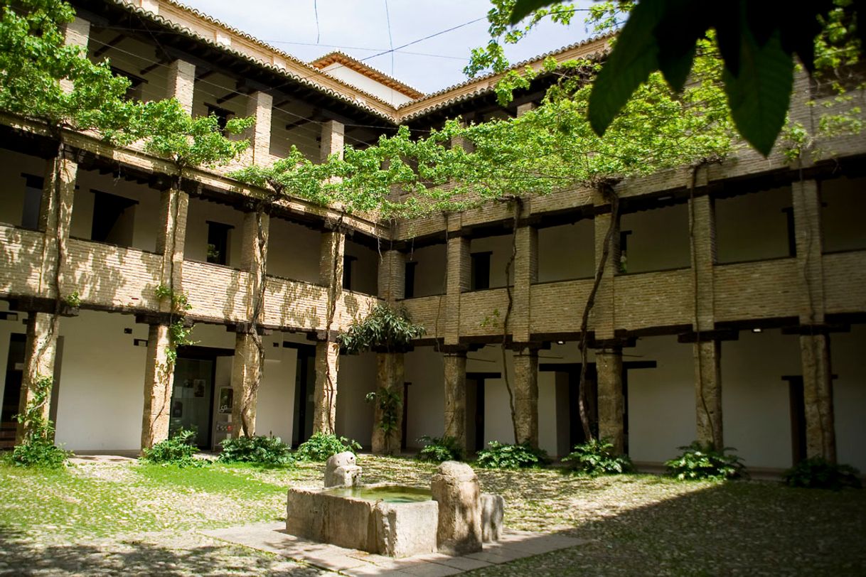 Place Corral del Carbón