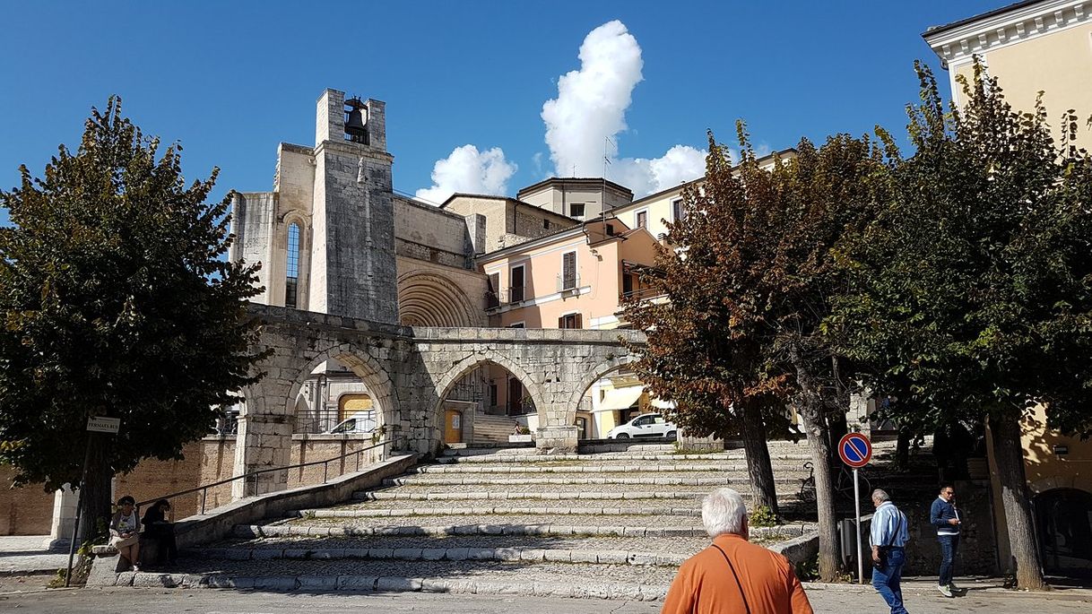 Place Piazza Garibaldi