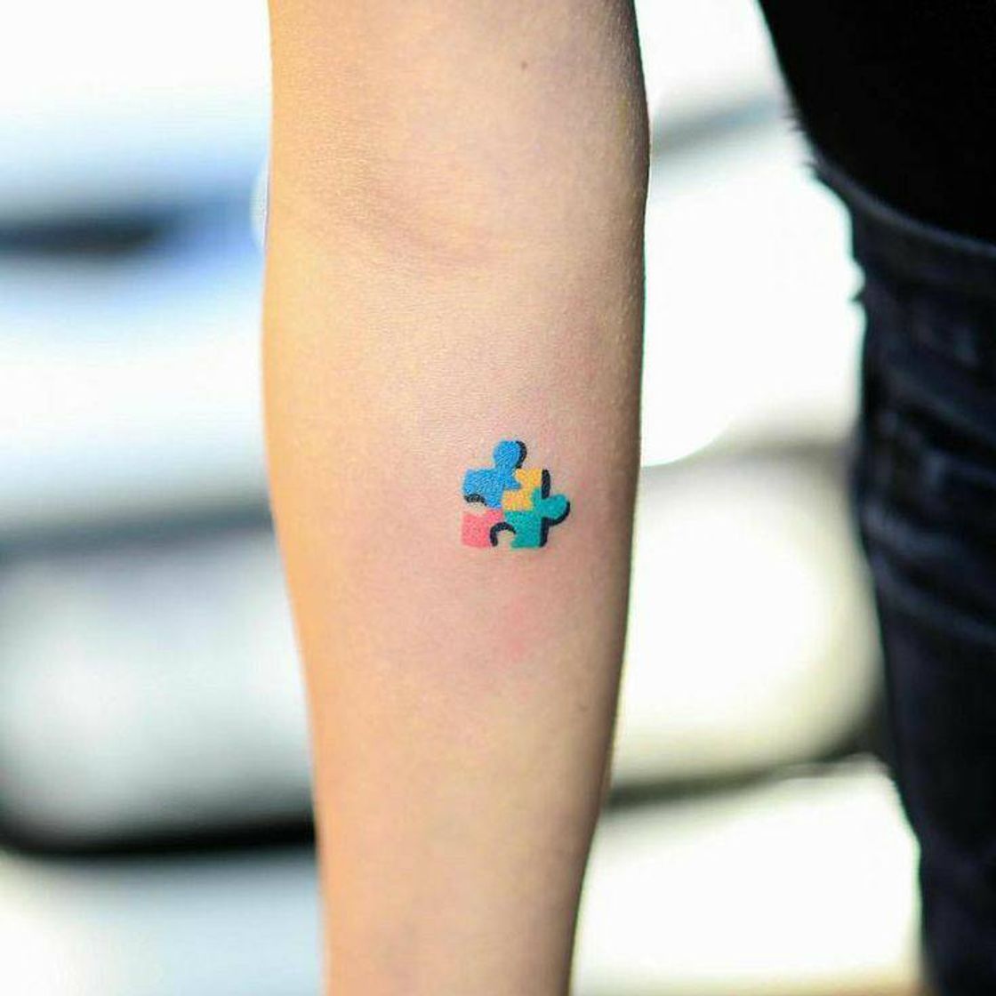 Fashion Tatuagens simples com o símbolo do autismo! 