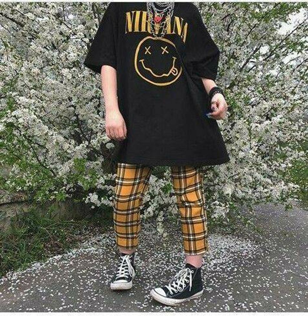 Fashion ☠🖤💛