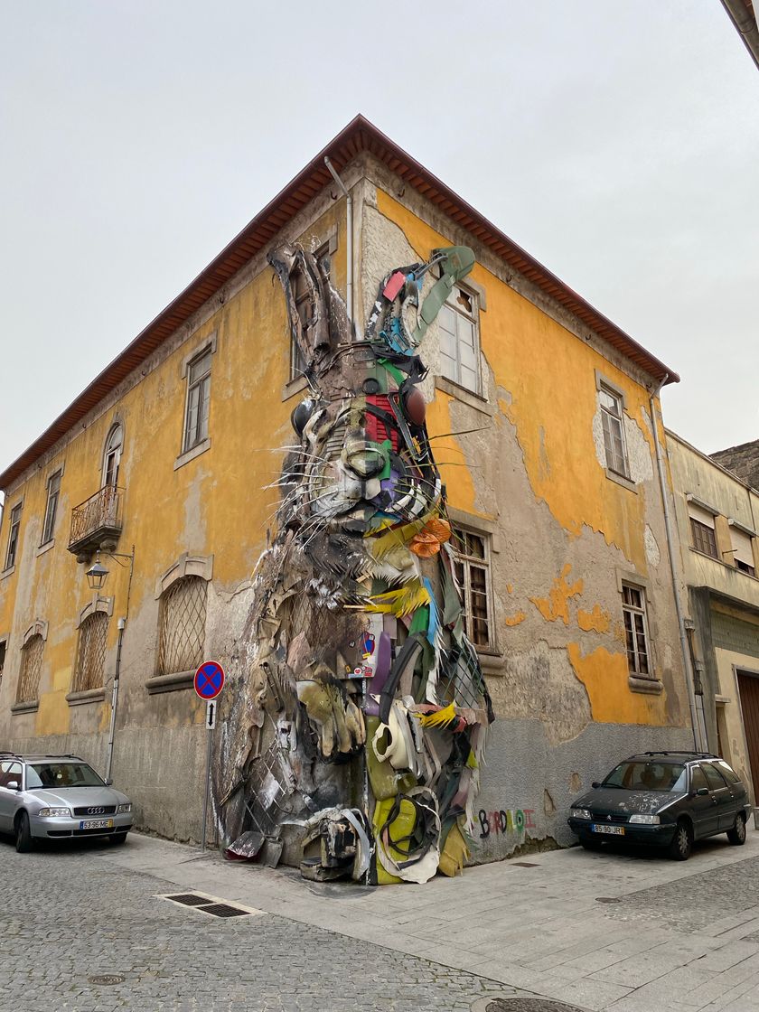 Places Half Rabbit, urban art from Bordallo II