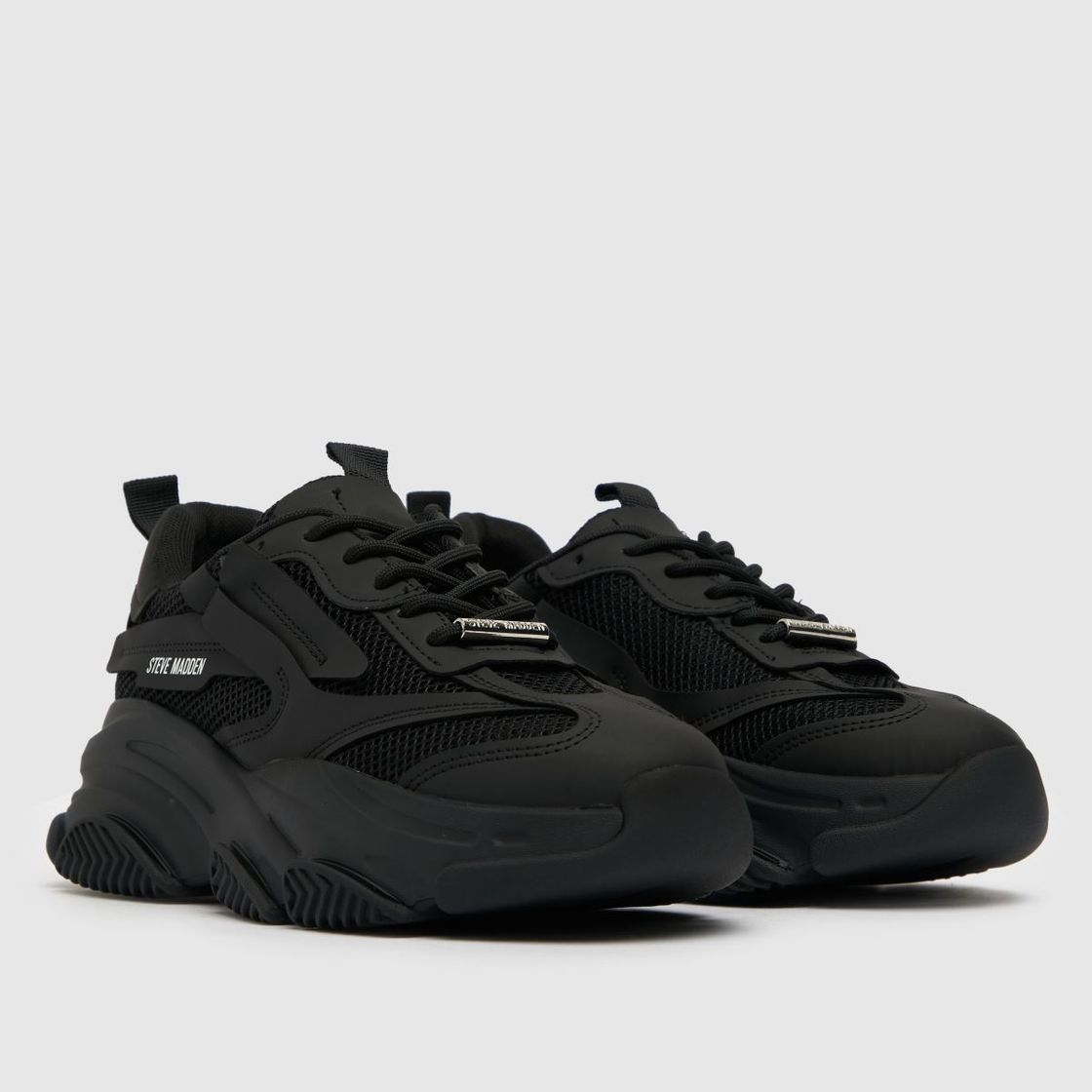 Social Steve Madden 