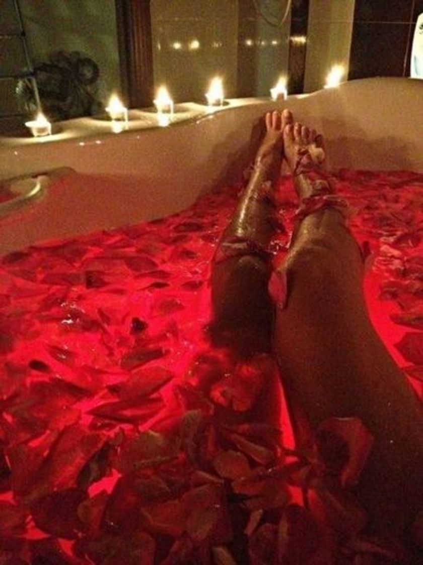 Fashion 🛀🏻🌹