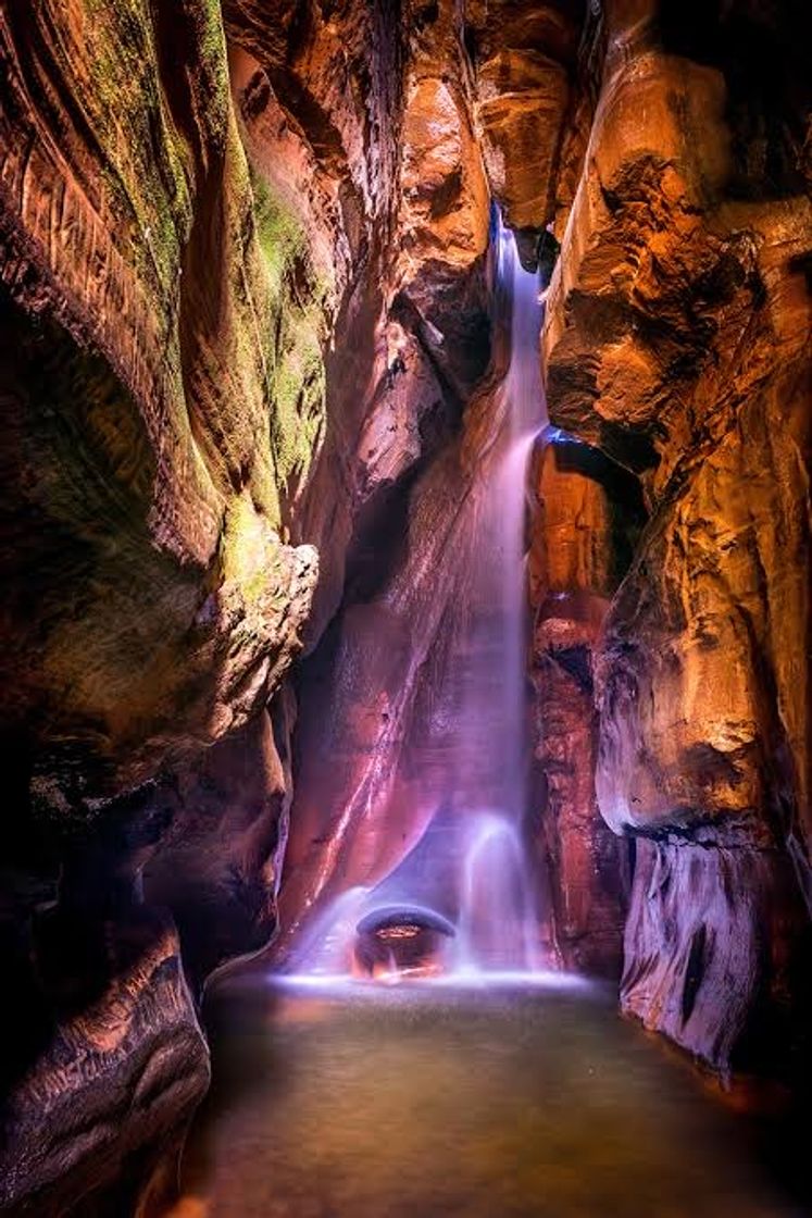 Places Cachoeira das Andorinhas