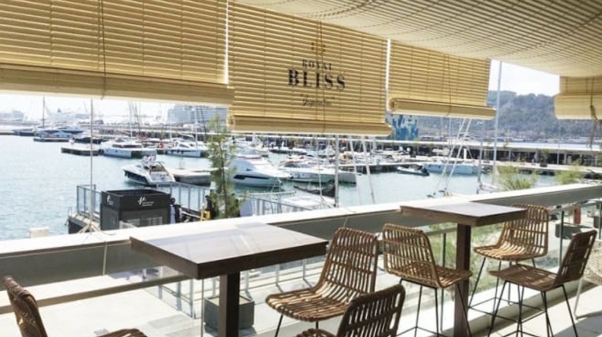 Restaurants Port Vela