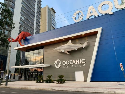 Oceanic Aquarium