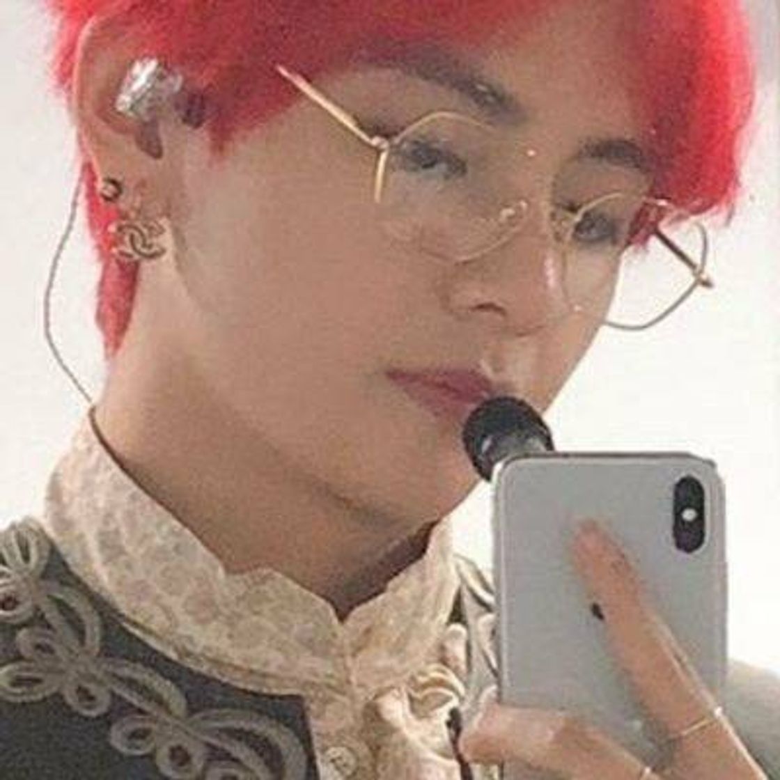 Moda taehyung icon