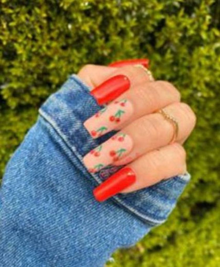 Fashion Beautiful Nails