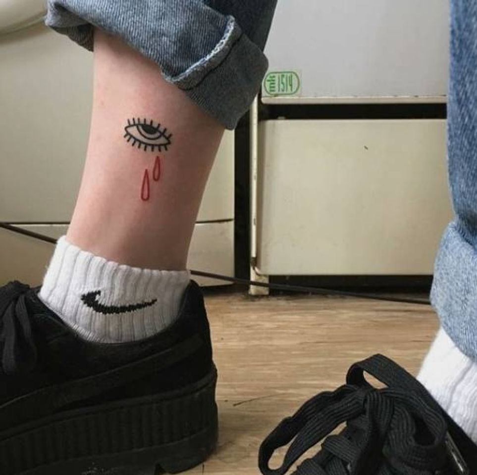 Fashion essa tatuagem é muito linda :)