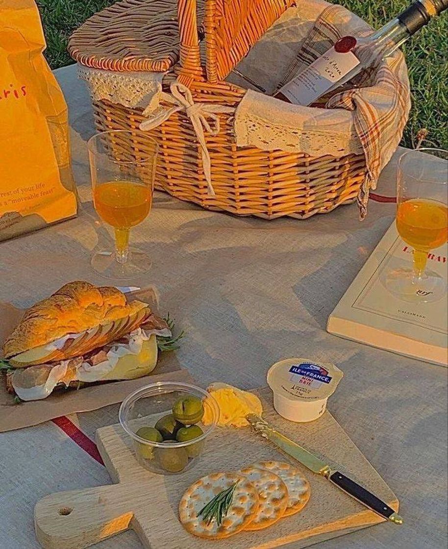 Moda Picnic Idea! (: