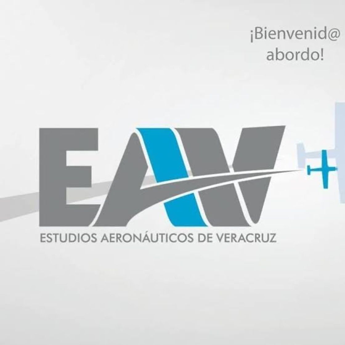 Fashion EAV: Estudios Aeronáuticos de Veracruz 