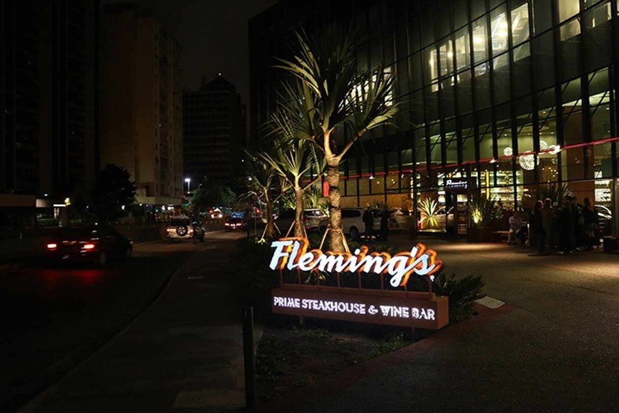 Moda FLEMING'S PRIME STEAKHOUSE & WINE BAR CIDADE JARDIM ...