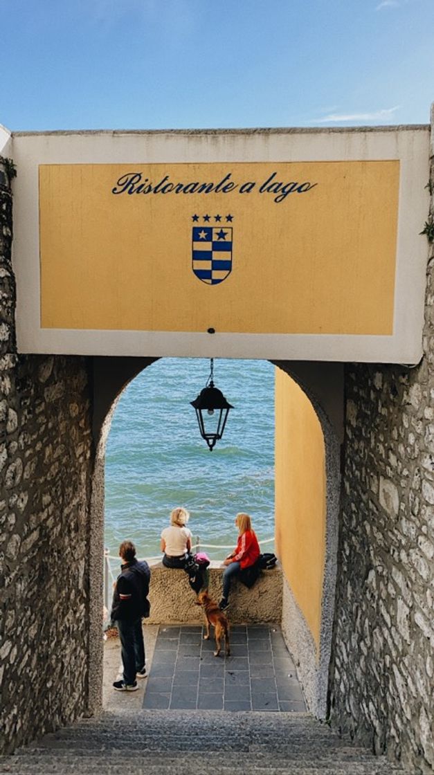 Lugar Varenna