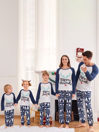 Pijamas navideños familia
