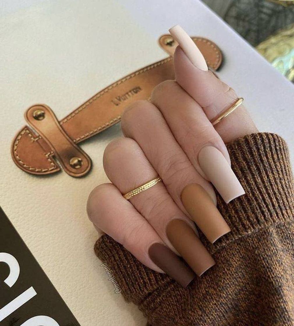 Fashion Do marrom ao nude 💅🏻