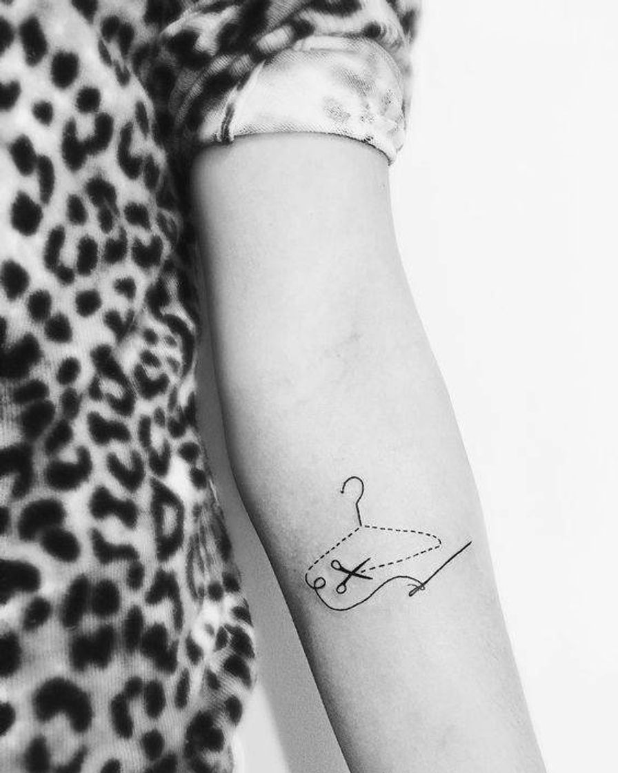 Fashion Tatuagem para estudantes de moda.