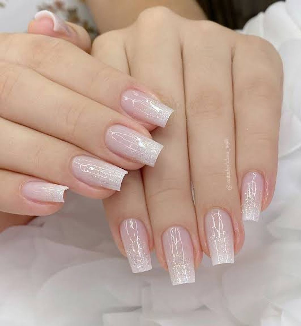 Moda Unhas delicadas