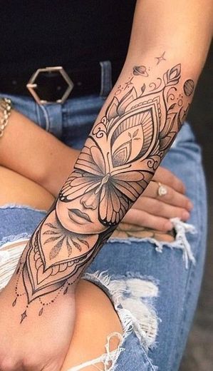 Tatuagem feminina 🌷