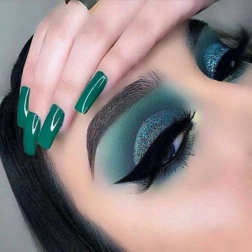 Make Verde Escura