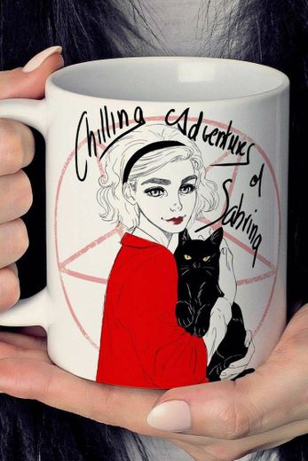 Mundo Sombrio de Sabrina Caneca