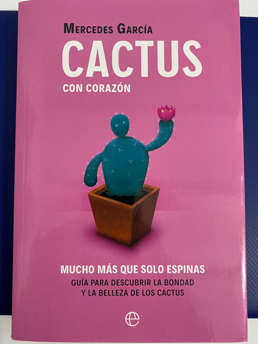 Libro Cactus con corazón. Mercedes García.