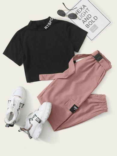 Blusinha preta com calça jogger rose