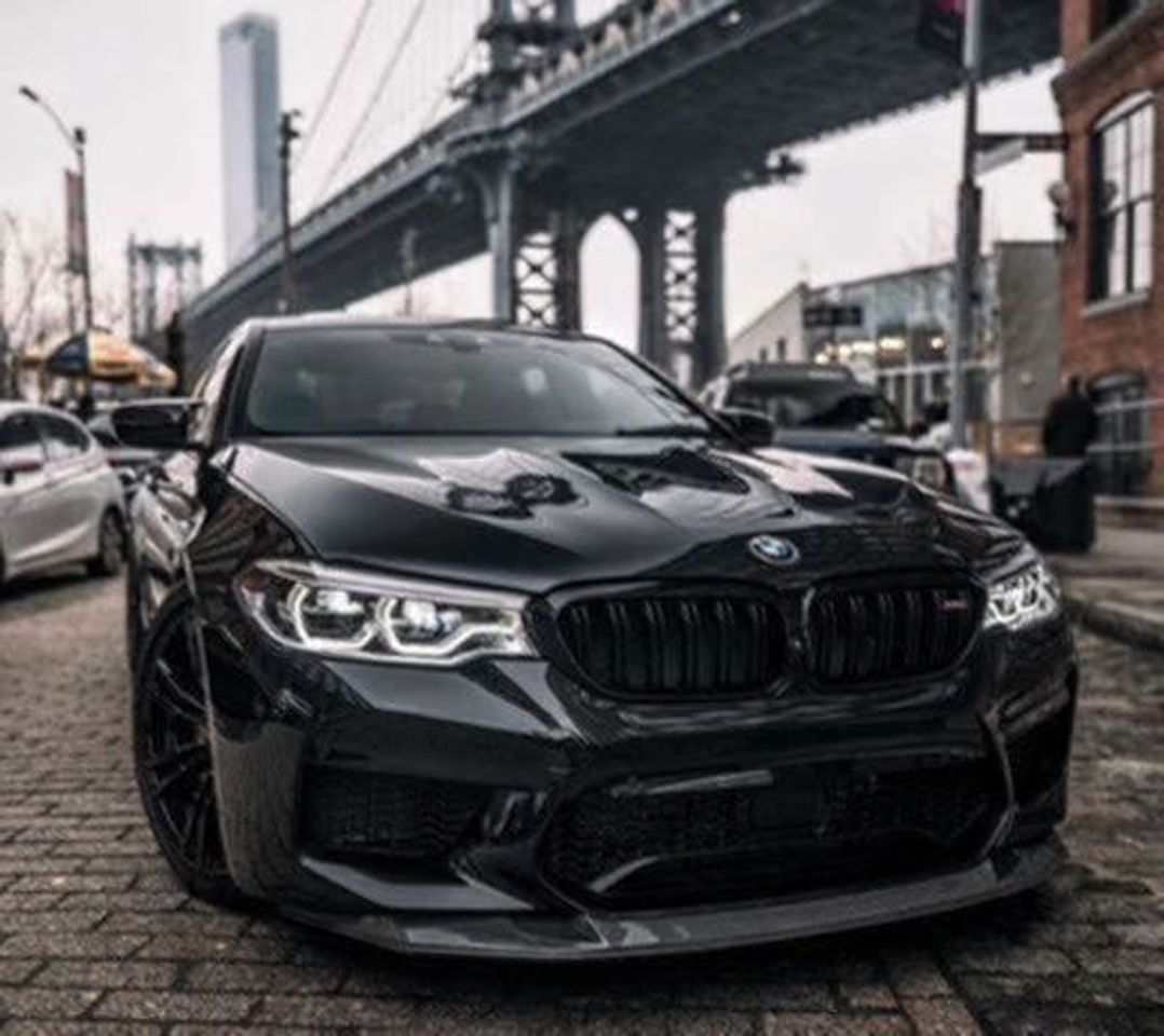 Social BMW F90 M5 