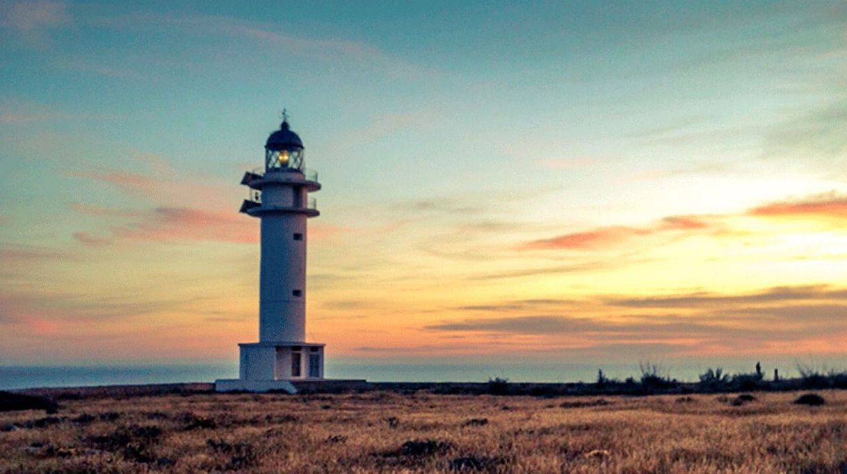 Place Faro de la Mola, Es Cap de Barbaria y de la Savina