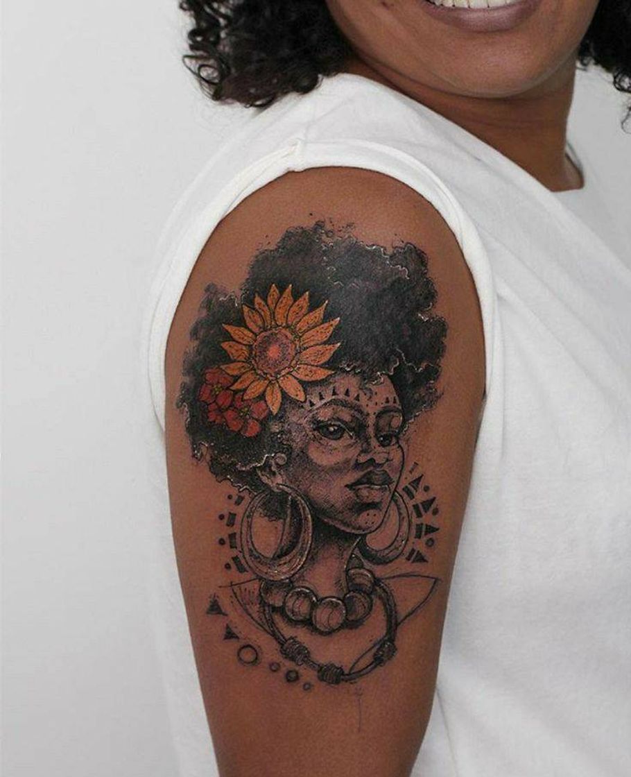 Moda Tattoo pele negra