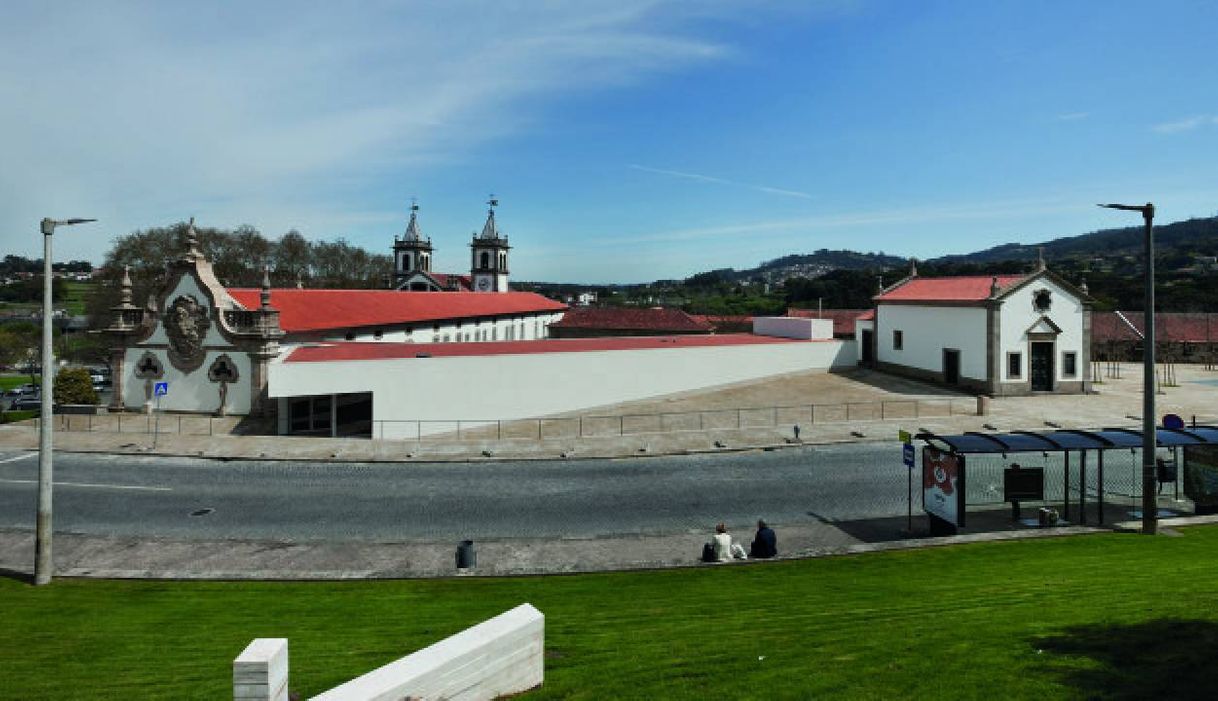 Place Museu Internacional de Escultura Contemporânea - Santo Tirso