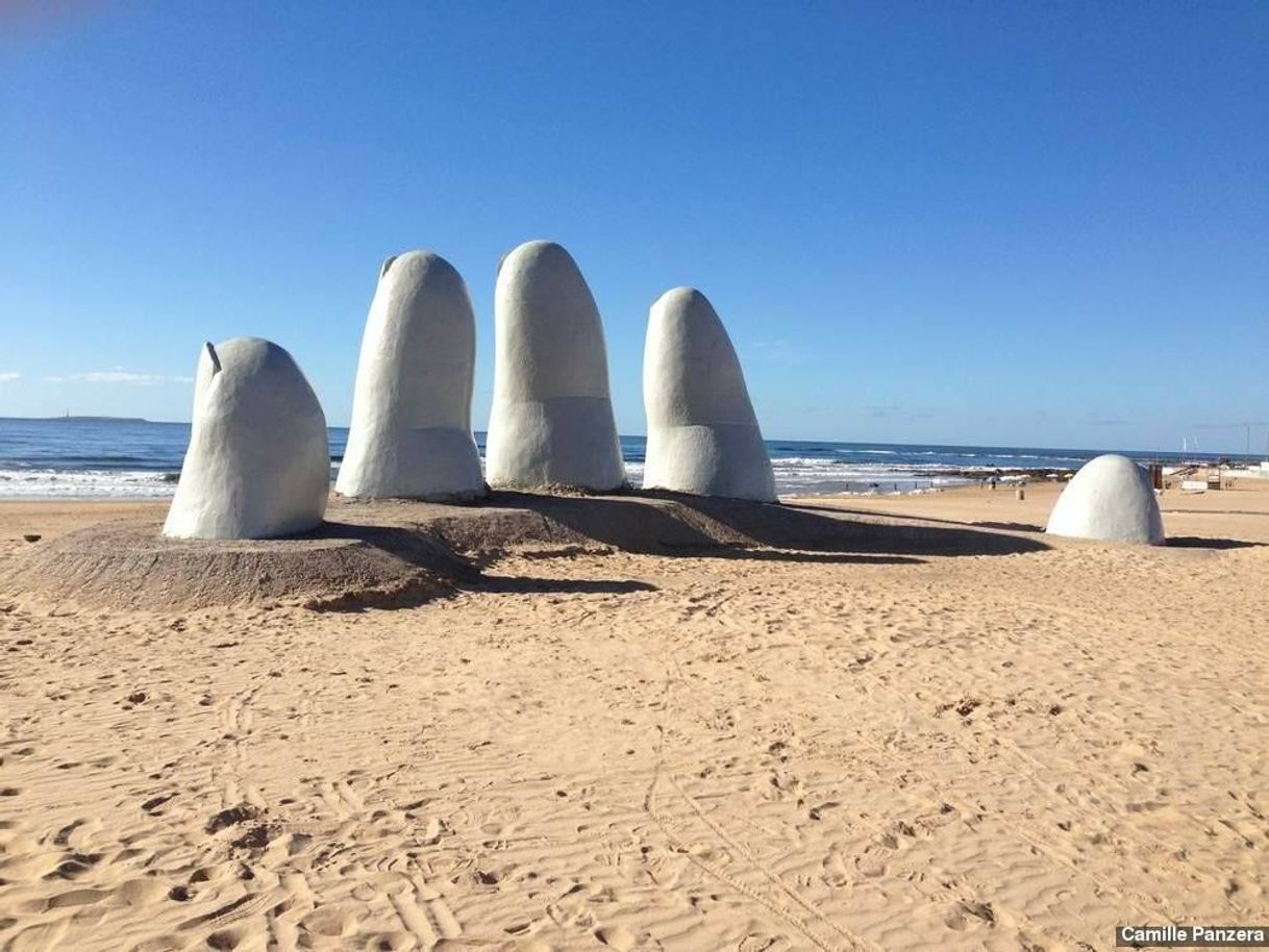 Lugar La Mano de Punta del Este