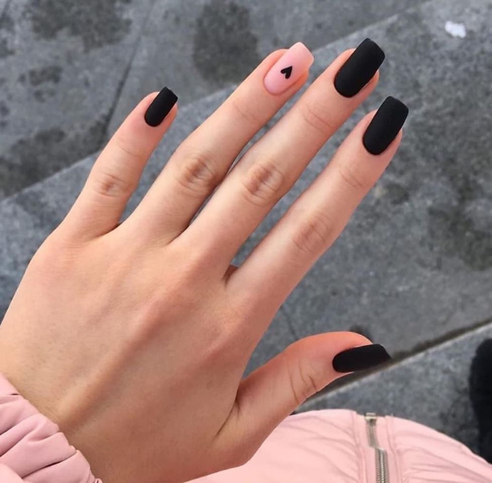 Fashion Nails 🖤✔️