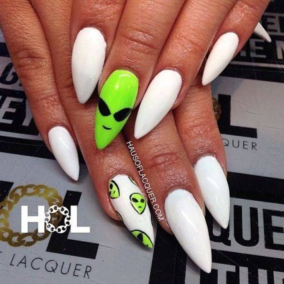 Moda Grunge Nail 👽🍃