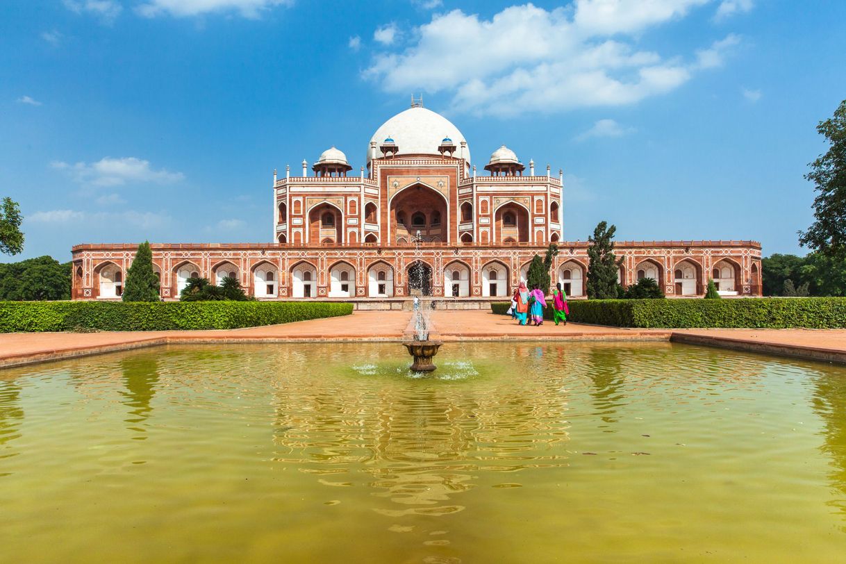 Places Humayun's Tomb