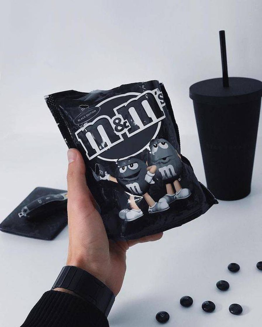 M&M Black 🖤