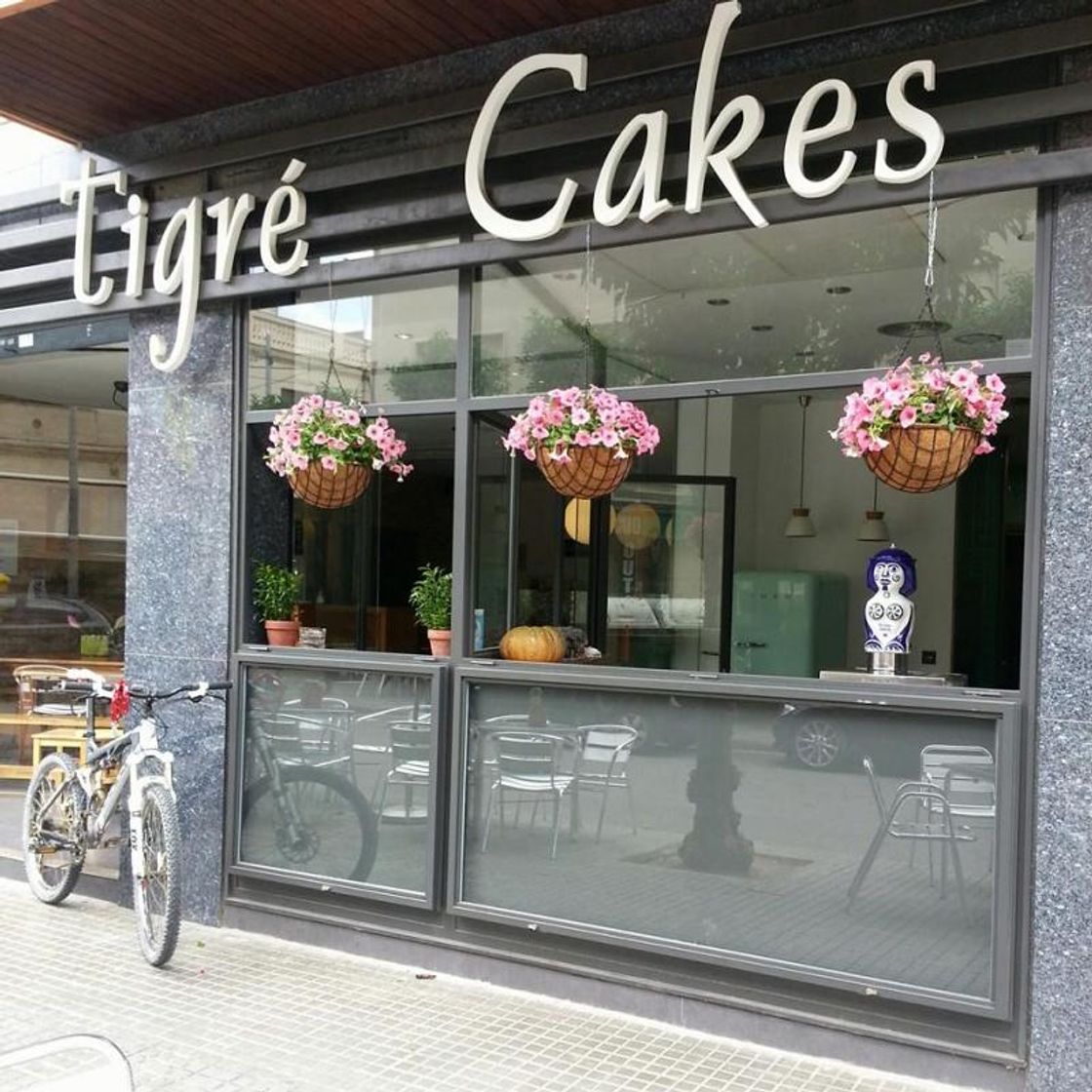 Restaurants Le Tigré Cakes