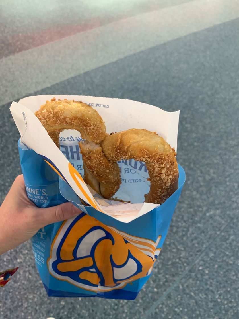 Restaurants Auntie Anne's