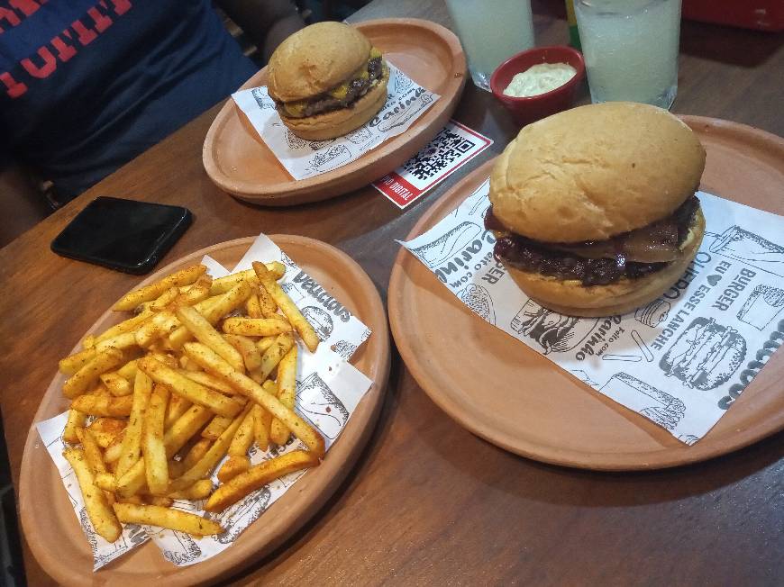 Restaurants Avexado Burguer & Beer