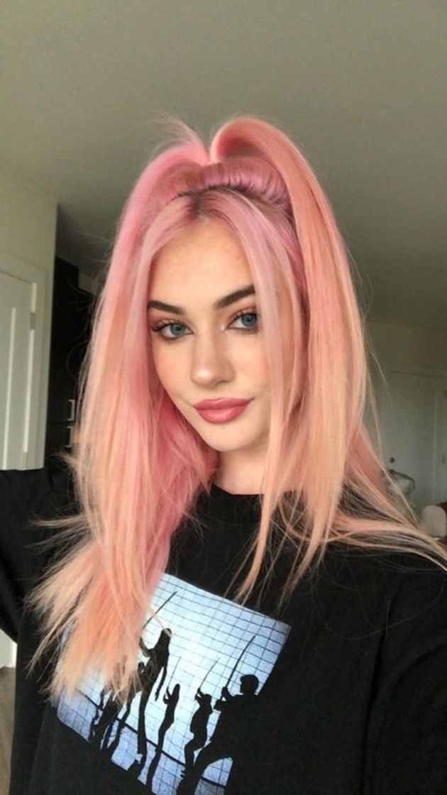 Moda cabelo rosa bebê 