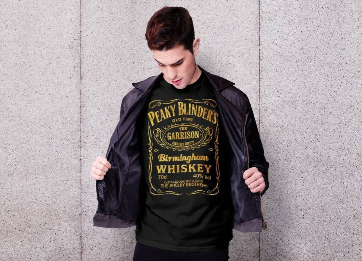 Fashion Camiseta Unissex Peaky Blinders: "The Garrison Shelby Bro's'