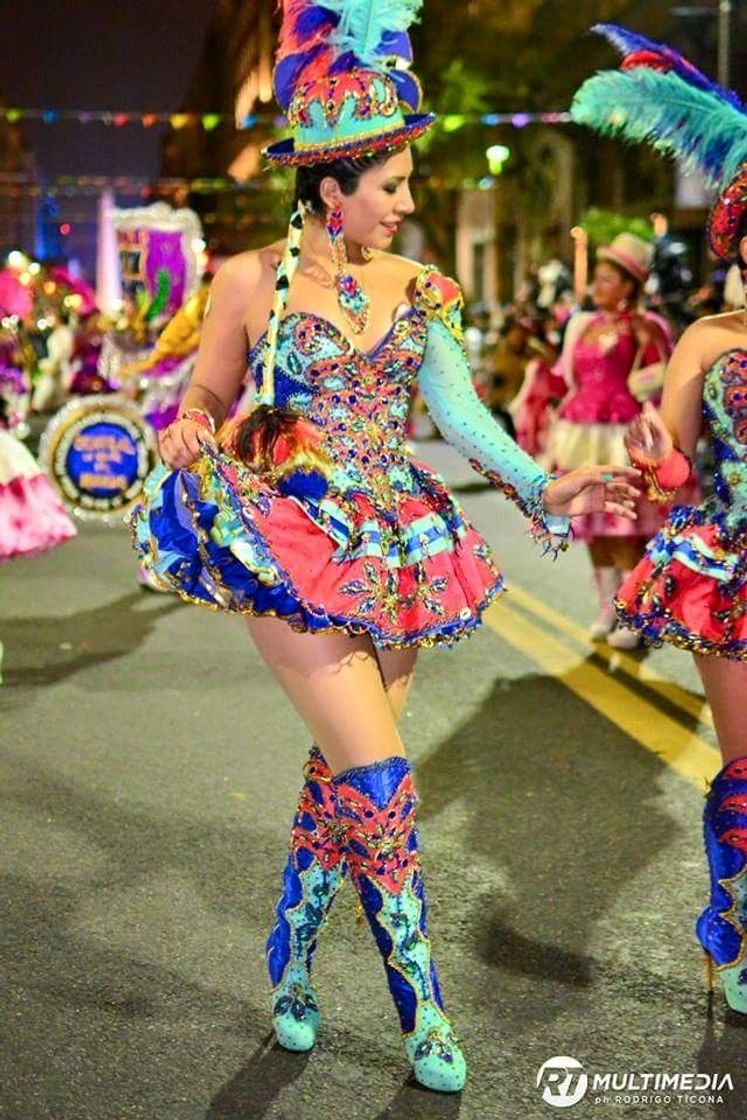 Moda Garota del Carnaval 