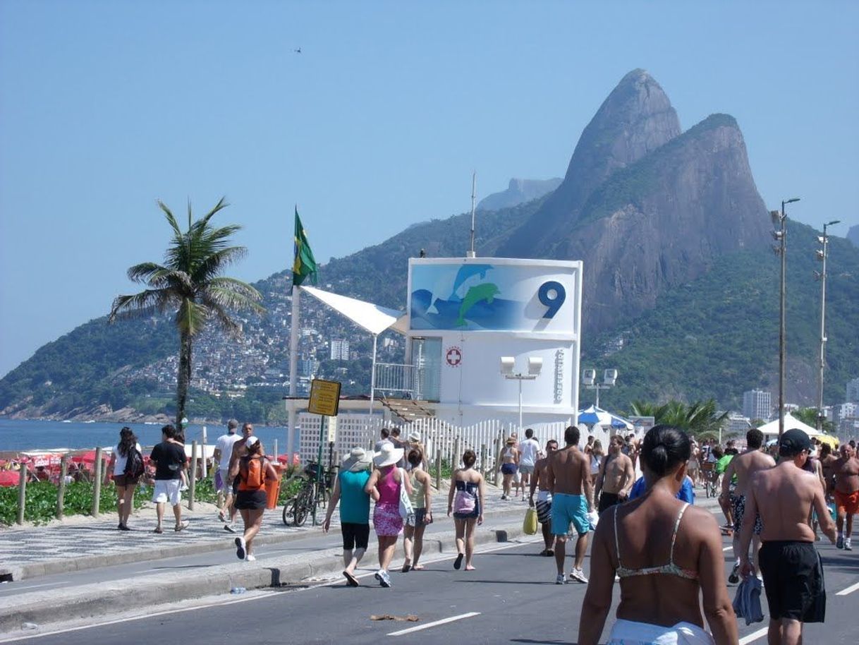 Place Praia de Ipanema Posto 9