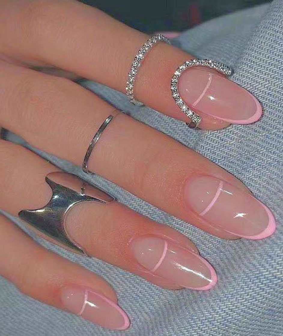 Fashion Unhas simples 💕