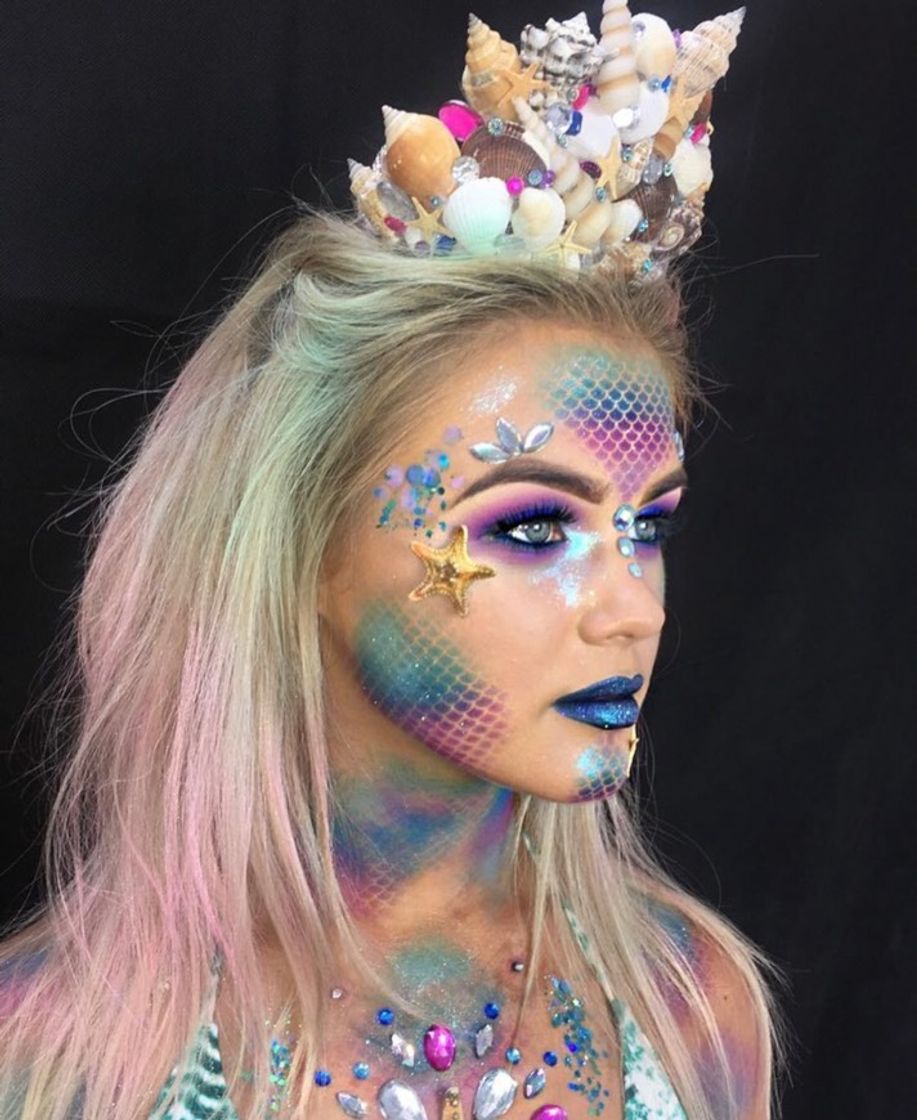 Fashion Mais uma make carnavalesca pra vocês se inspirarem! 😍✨